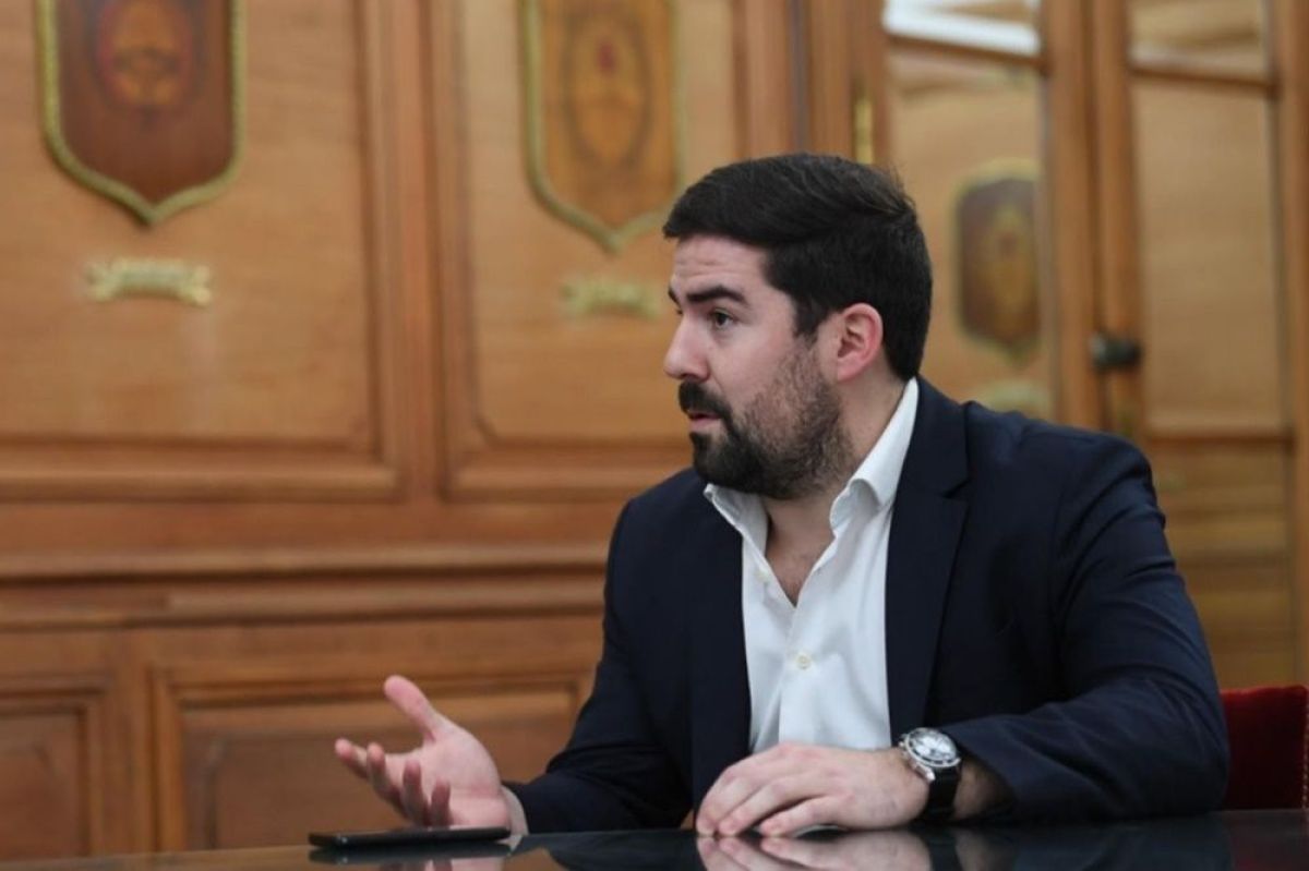 "Son más de 5000 los vecinos que sufren el déficit habitacional en la ciudad de Ushuaia", sostuvo Frigerio