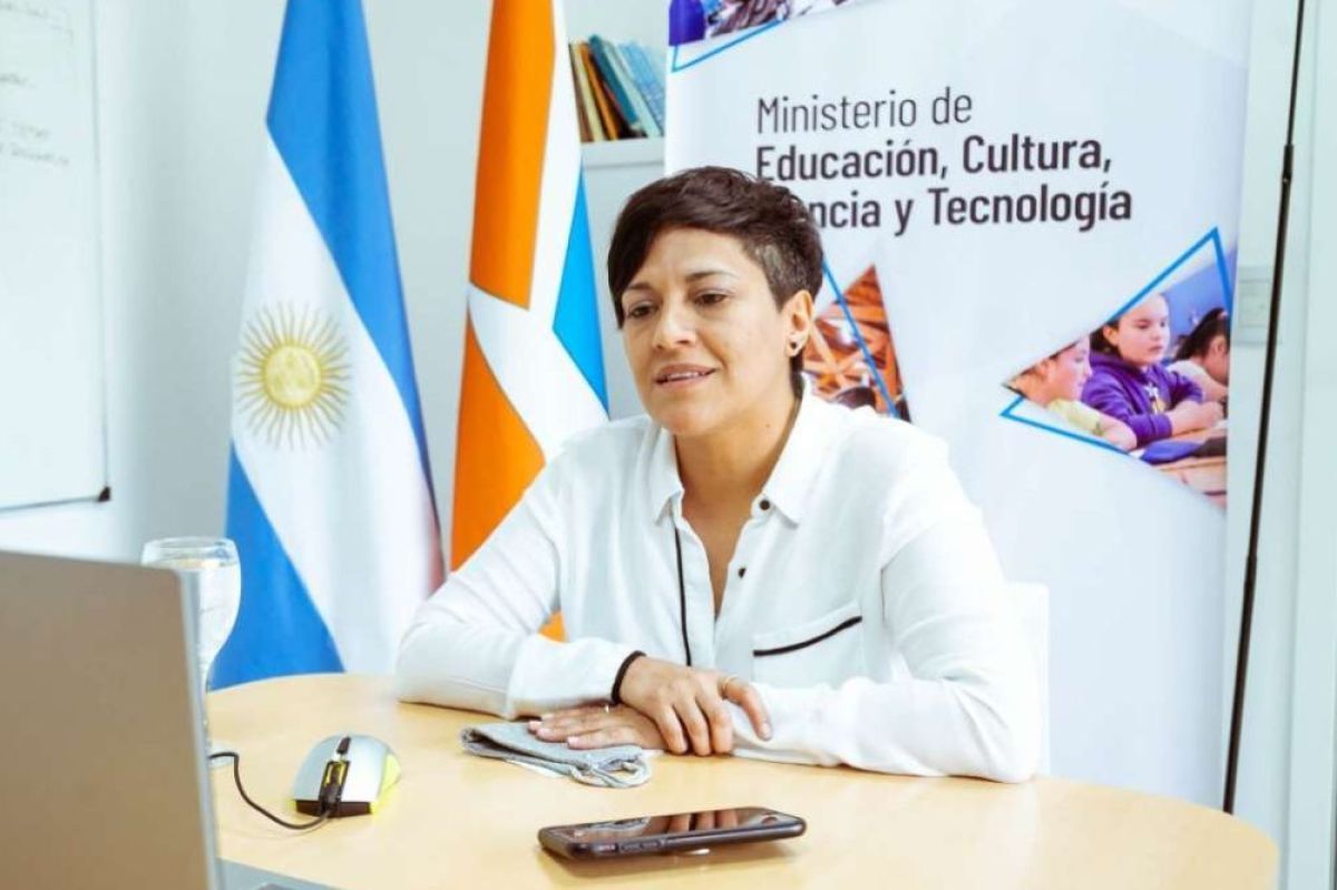 Educación: "Somos una de las cuatro provincias que redoblan la apuesta en la jornada completa", aseguró Cubino