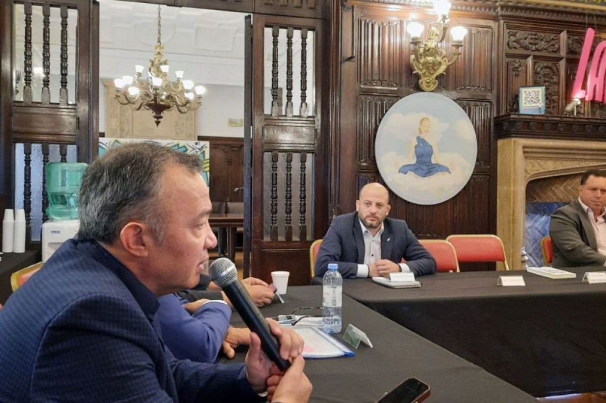Emmanuel Trentino participó de un encuentro simultaneo entre los parlamentos Patagónico y PARLASUR
