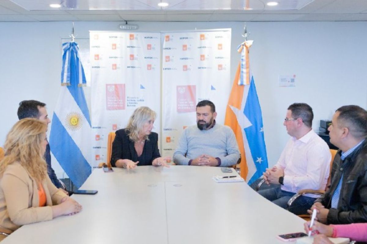 Gobierno junto a FUNCAT: Buscan estrategias para la reinserción laboral de personas en contexto de encierro