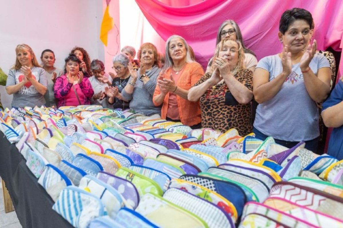 En el Centro Cultural Alem, se realizaron con éxito las jornadas "Cartucheras Solidarias"