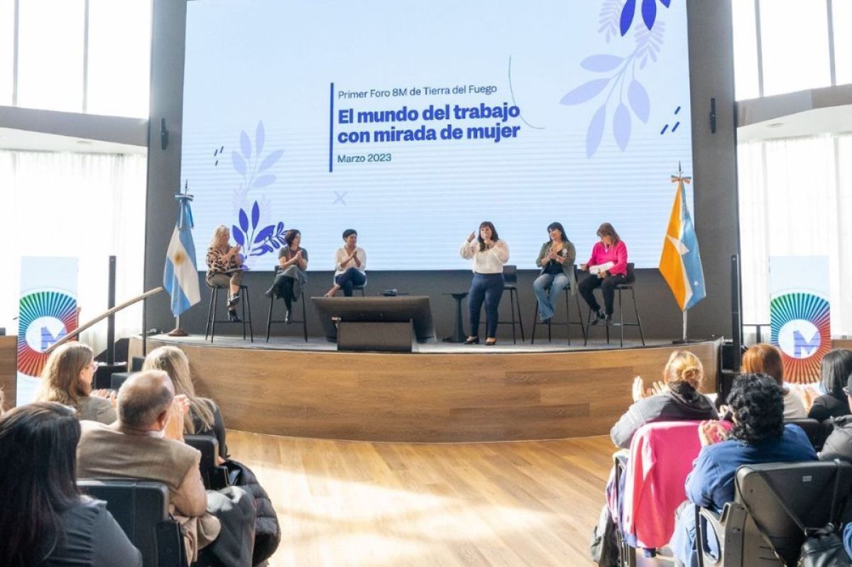 Finalizó el primer Foro 8M “El Mundo del trabajo con mirada de mujer"
