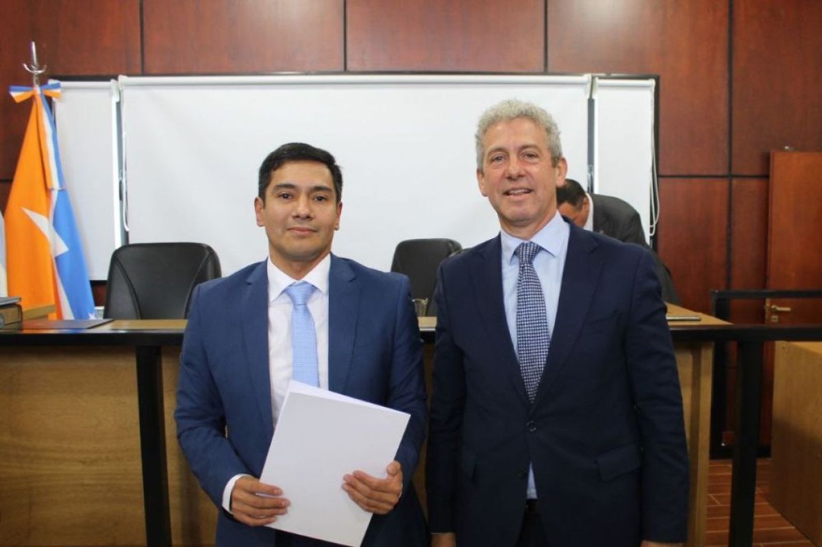 El Dr. Velázquez juró como Juez Interino del Juzgado de Primera Instancia del Trabajo Nº1 de Río Grande
