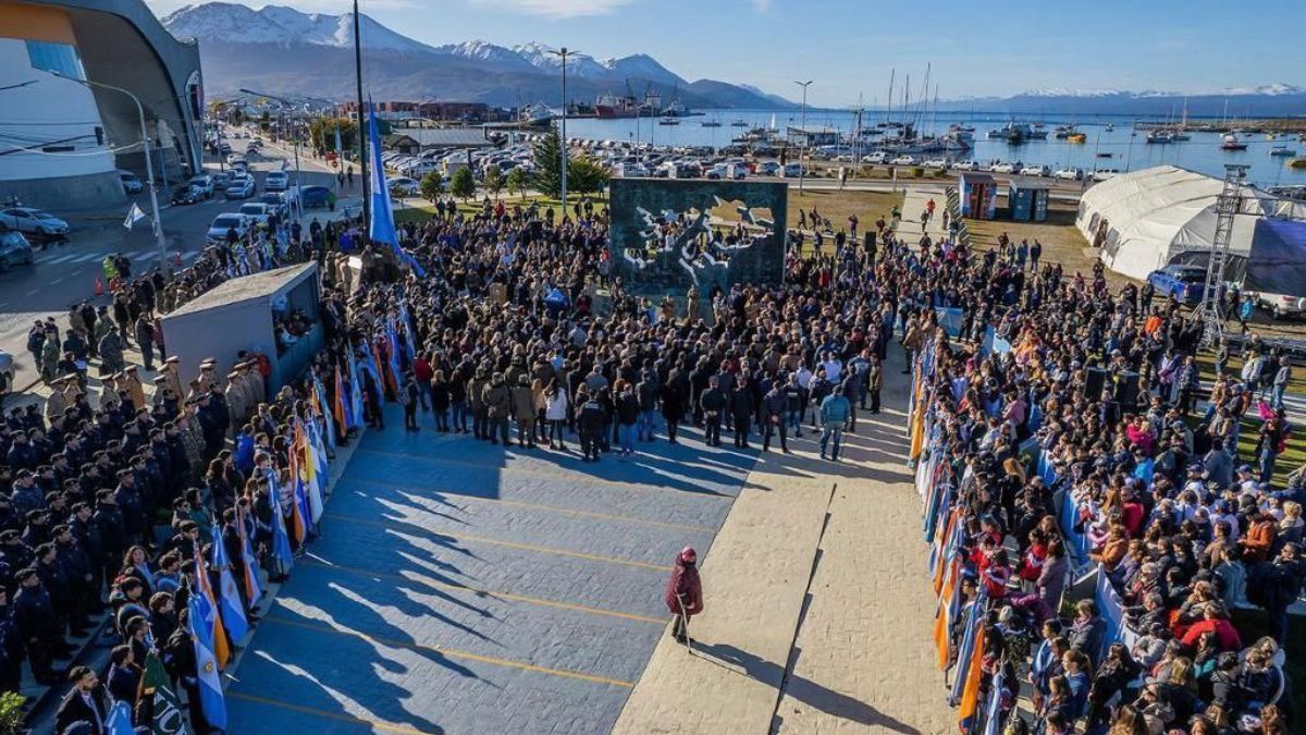 “Debemos continuar nuestra lucha diplomática y pacífica por la soberanía de las Islas Malvinas"