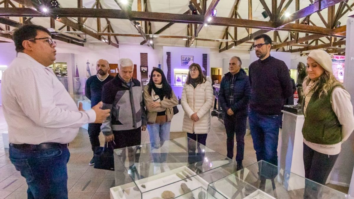 Embajadores de Serbia, Bolivia y Pakistán visitaron el Museo Virginia Choquintel