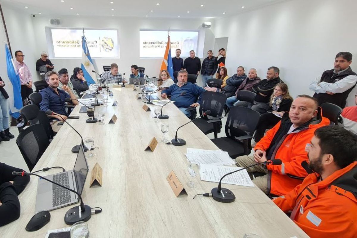 Lassalle propone la creación de un contracarril para ambulancias sobre la calle Mackinlay