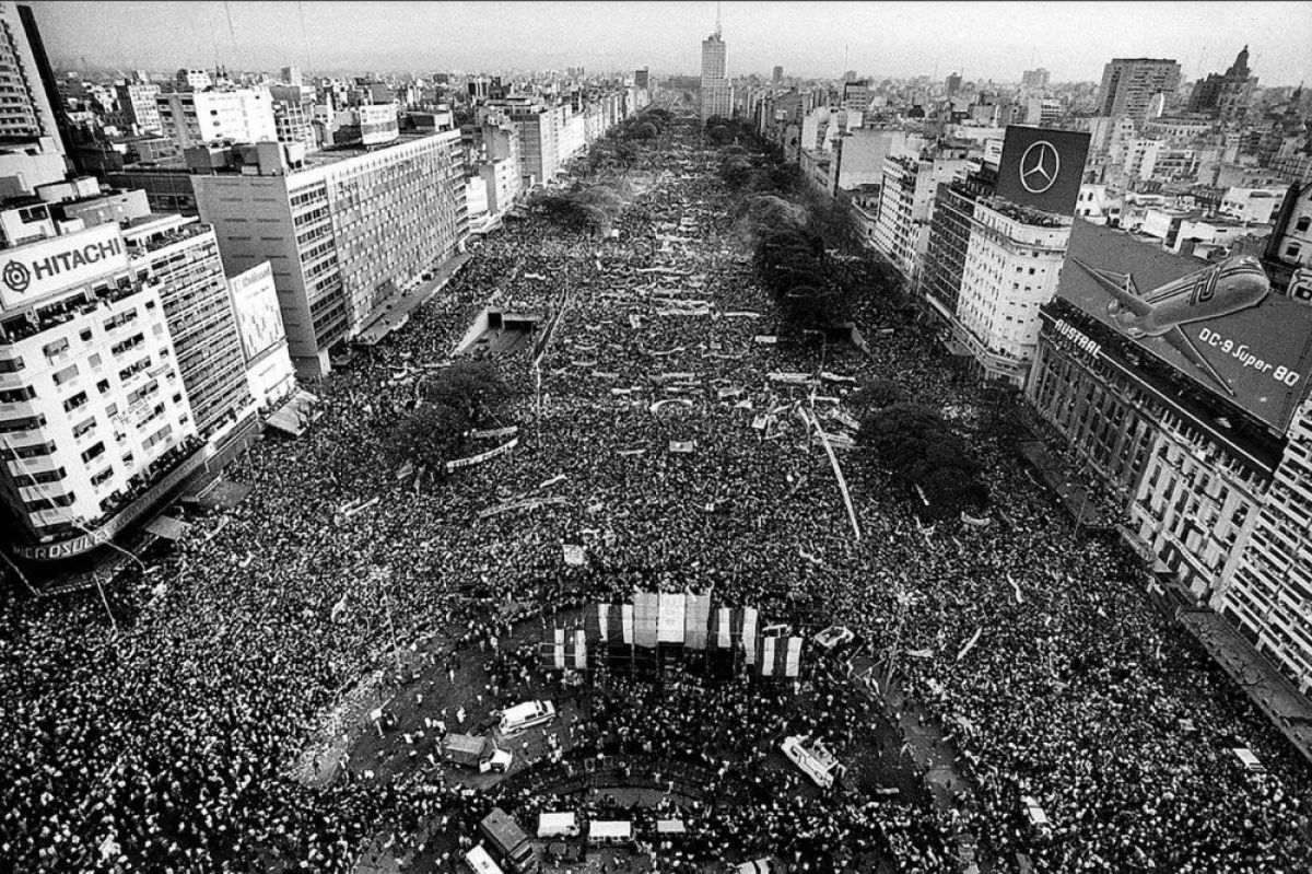 Se encuentran abiertas distintas convocatorias por los 40 años de de democracia ininterrumpida en Argentina