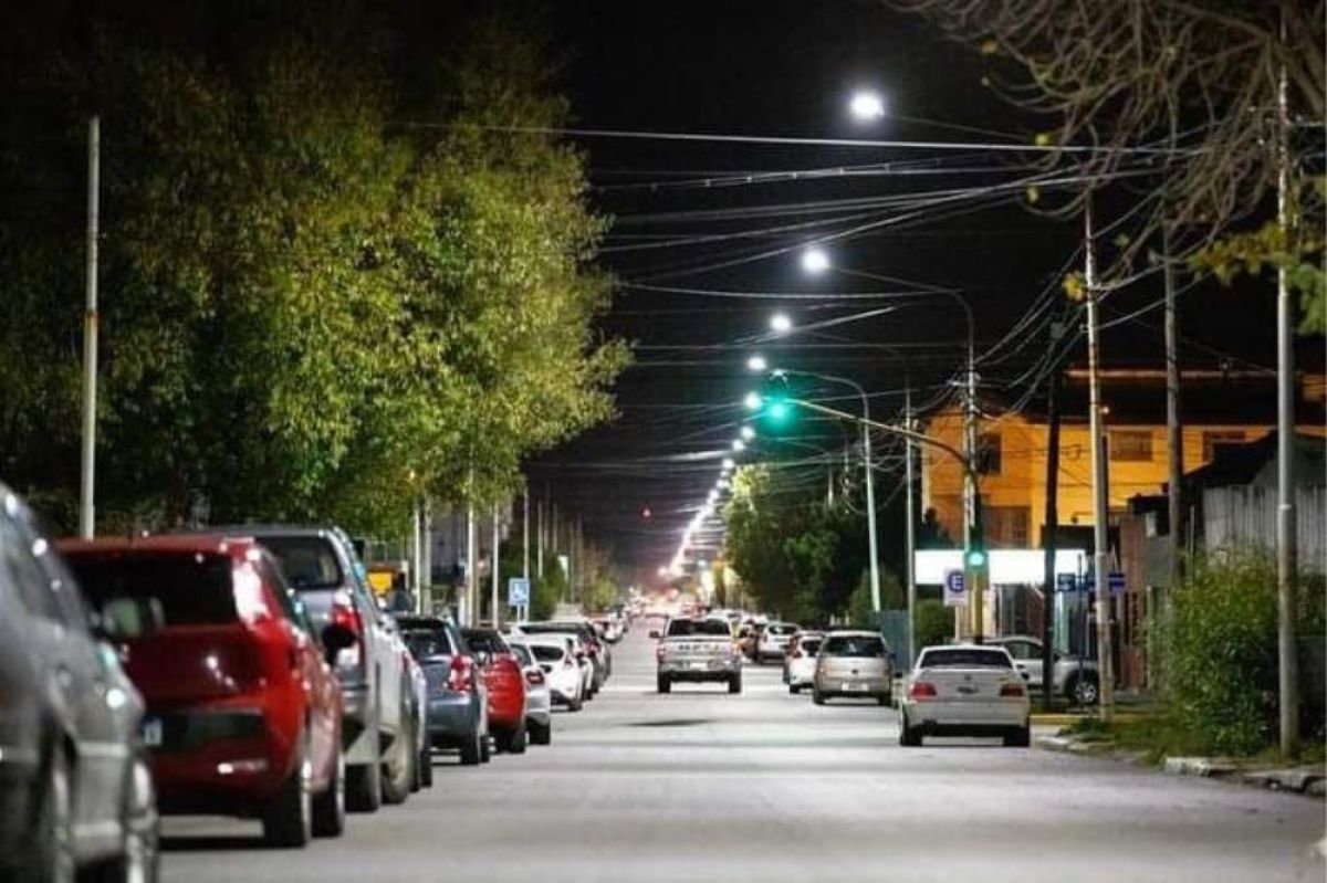 Se instalaron nuevas luminarias led en distintos puntos de Río Grande