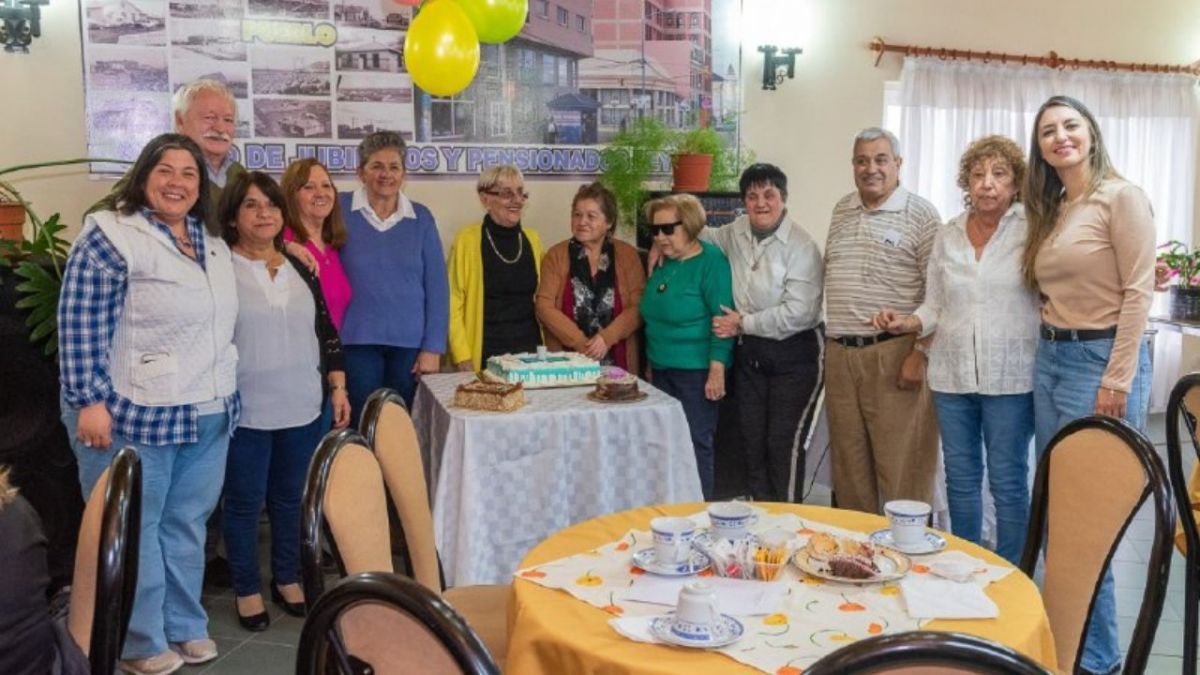 El Municipio acompañó el 34° Aniversario del centro de jubilados y pensionados “Ley 244”
