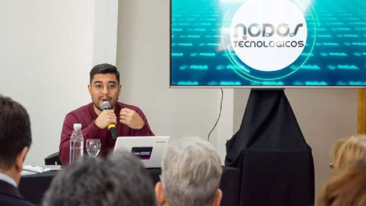 Se realizó la primera jornada de capacitación y presentación de documentos 