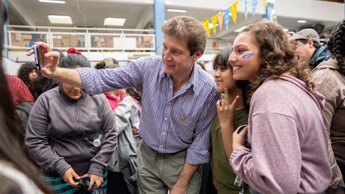Melella encabezó en Río Grande la inauguración del Paseo de las Artes