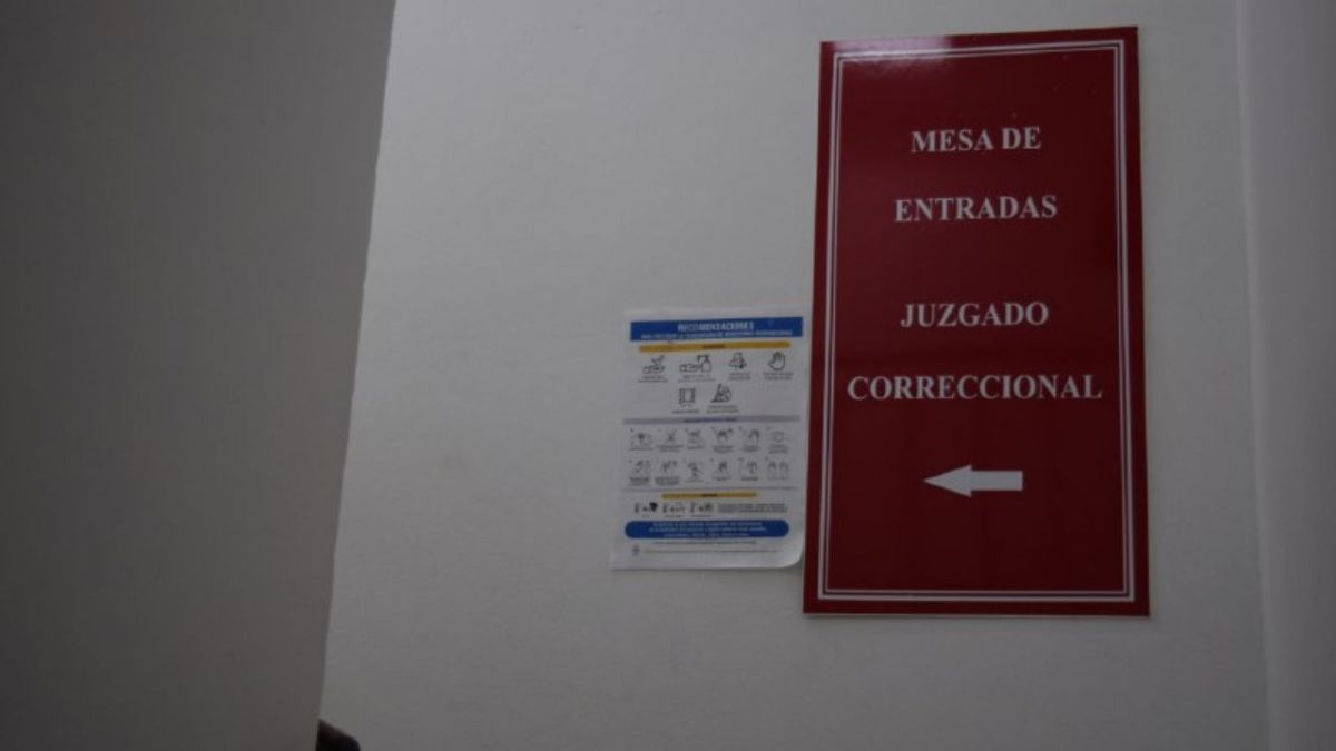 Comienza juicio a un hombre acusado de haber causado lesiones leves a su ex pareja 