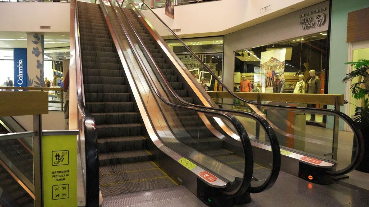 Buscan regular la instalación y mantenimiento de ascensores, montacargas y escaleras mecánicas