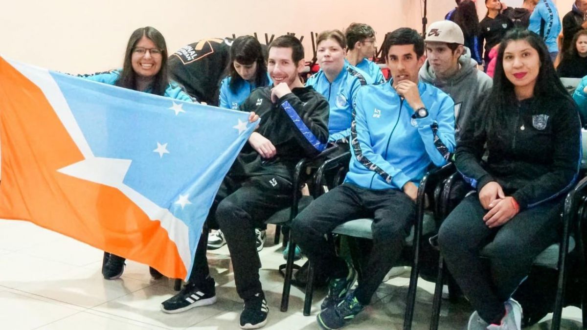 Se presentaron de los seleccionados que viajan a competir a Chile