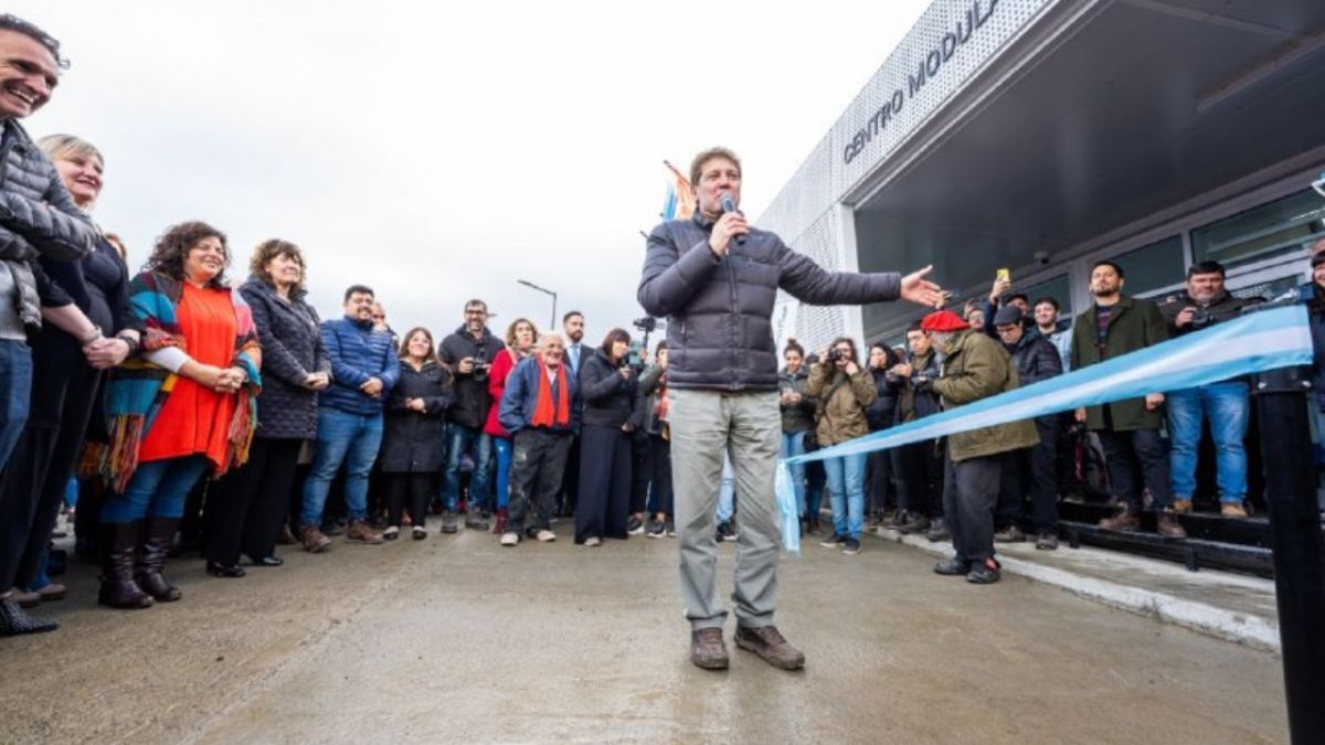 Melella inauguró el primer Centro Modular Hospitalario de Tolhuin