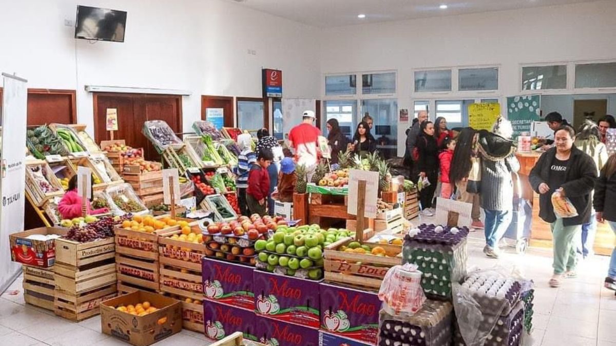 Se vendieron más de 8.000 kilos en la expo "Frutas y Verduras" de Tolhuin