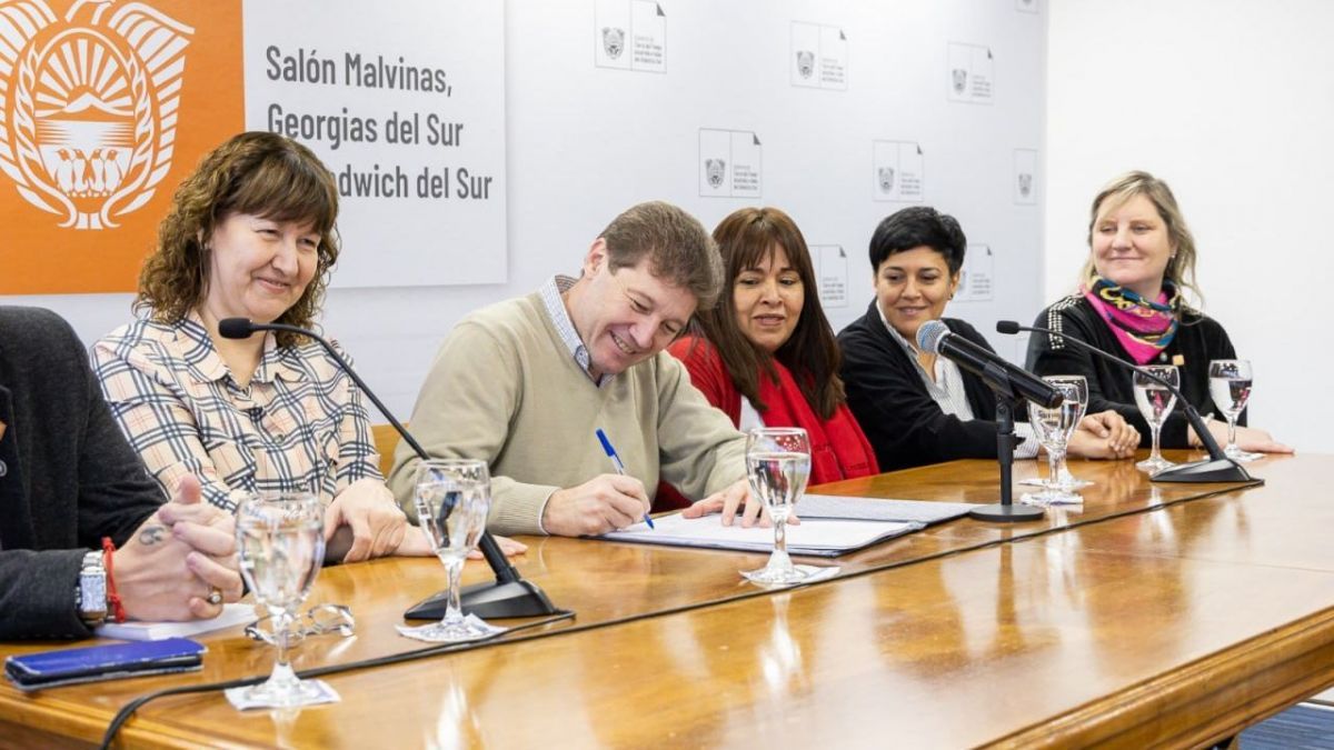 “Se hizo una reforma y un texto ordenado, en consenso con todos los sectores”