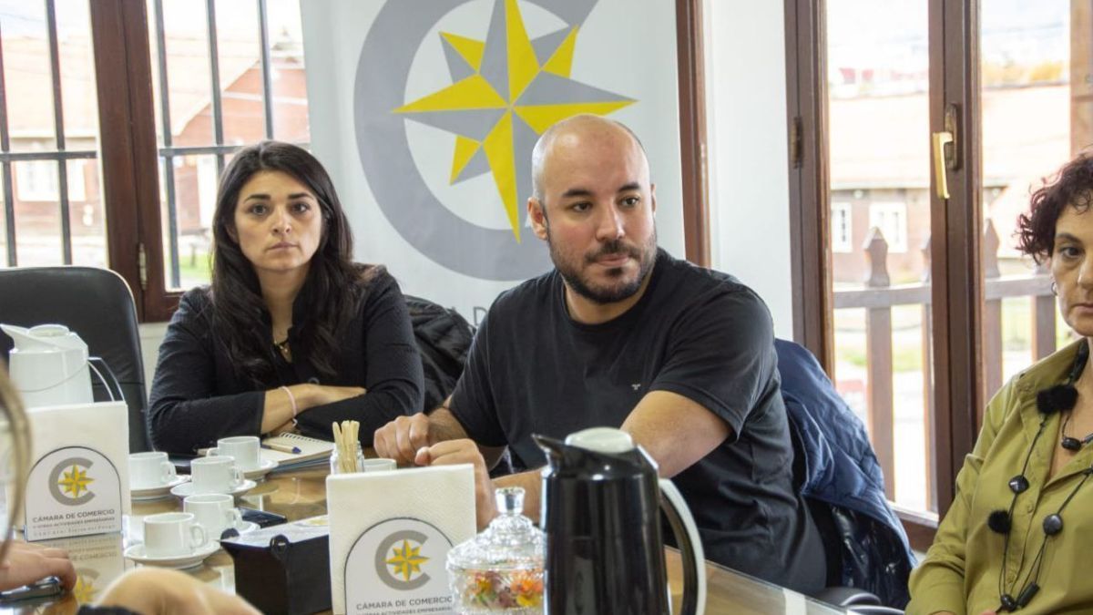  El secretario de Ambiente y Desarrollo Sustentable se reunió con la Cámara de Comercio