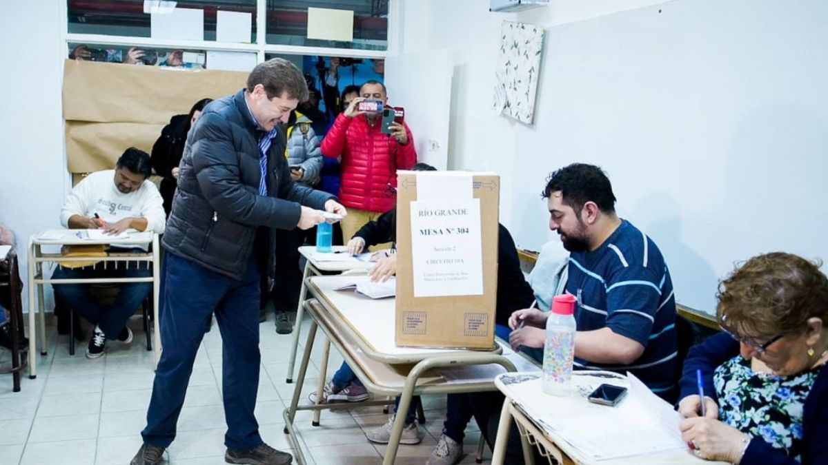 "Más allá de quien gane en cualquiera de los estamentos, lo bueno es que tengamos esta posibilidad de elegir y de votar en paz"