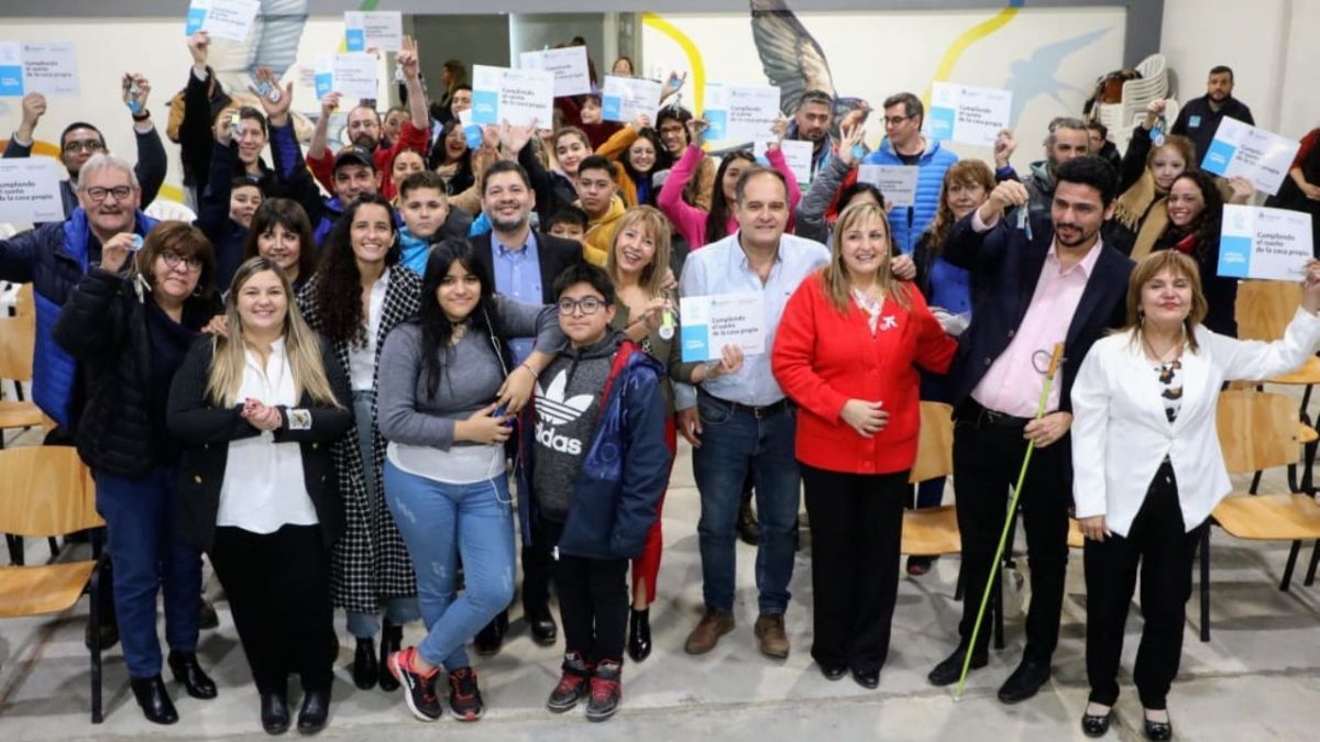 Se entregaron 22 viviendas en Ushuaia, a través del Programa Procrear en Tierra del Fuego