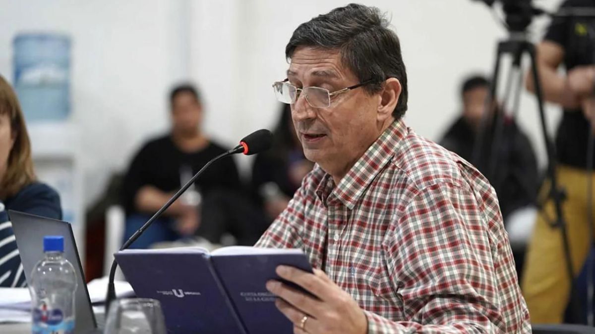 “Pretendemos ser una oposición seria, no una oposición destructiva”, dijo Tavarone
