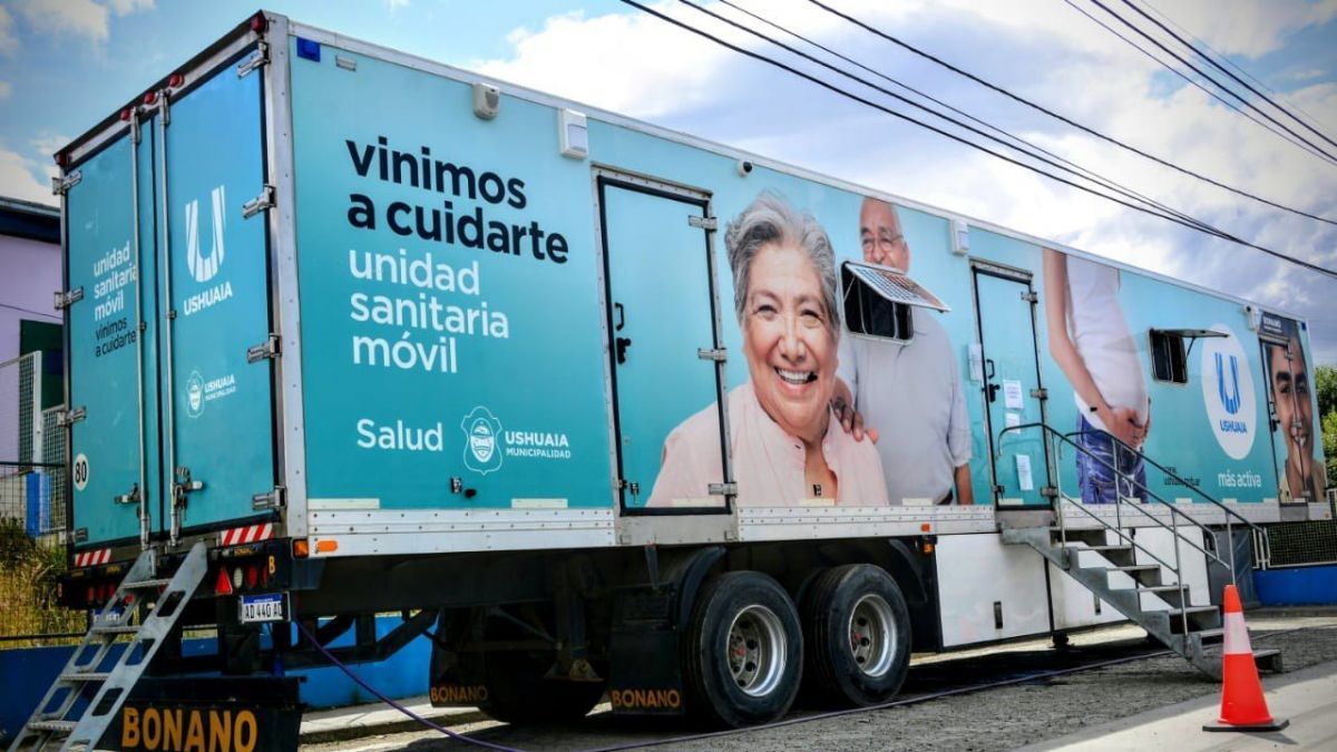 La Unidad Sanitaria Móvil del Municipio continúa atendiendo en las 640 Viviendas