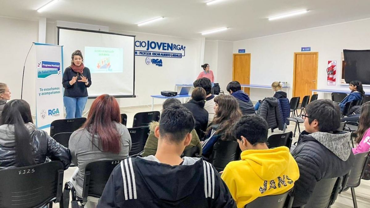 La Municipalidad lleva adelante talleres sobre Salud Mental y Proyecto de vida