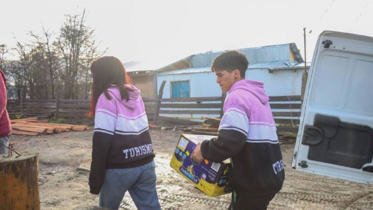 Juventudes organizó una jornada solidaria en comedores comunitarios