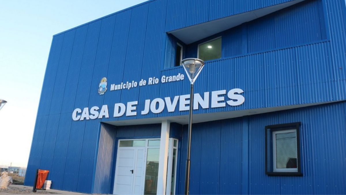 Comienzan las "Rondas de Escucha" en Casa de Jóvenes